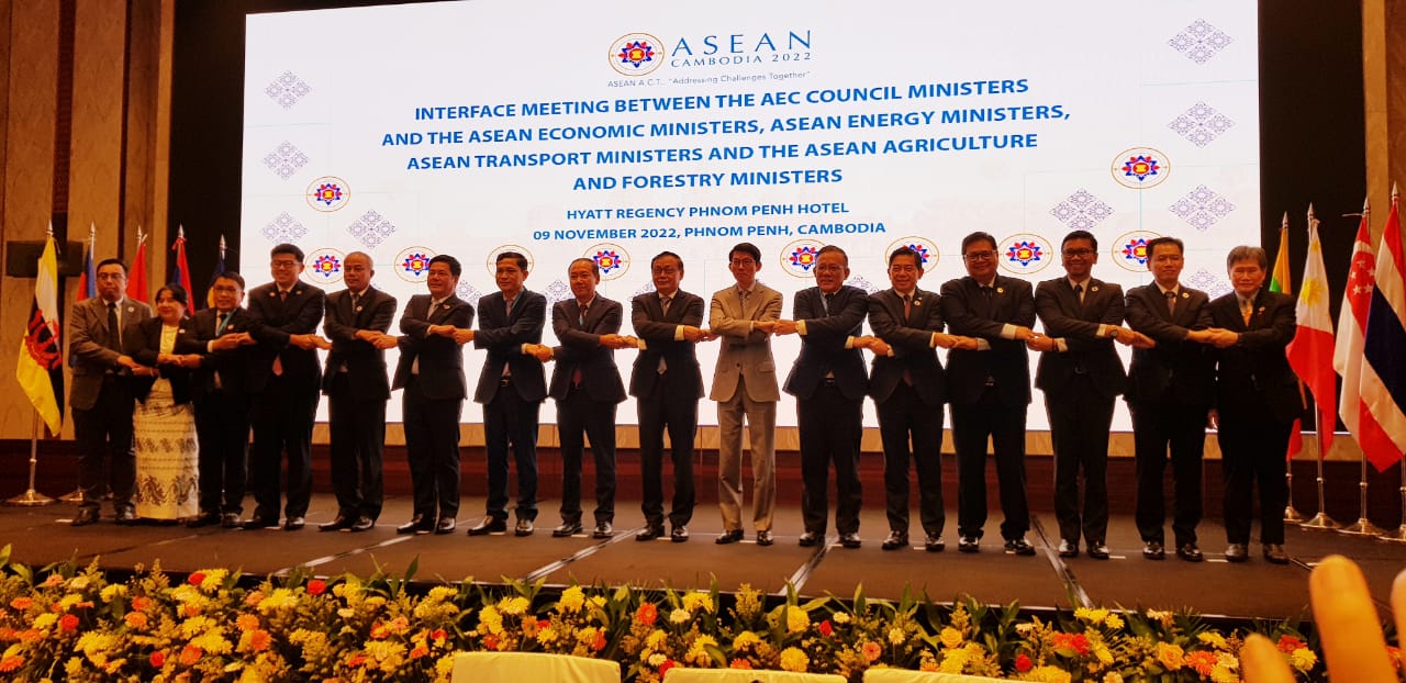 Menko Airlangga: Forum Antar Menteri Sektoral ASEAN Sepakati Kerjasama Netralitas Karbon dan Agenda Ekonomi Berkelanjutan