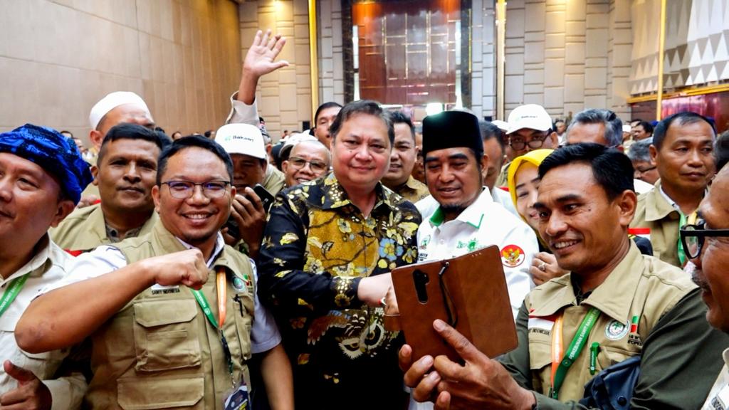 Lindungi Industri Kelapa Sawit Nasional Menko Airlangga Tegaskan Agar Uni Eropa Tidak Membuat